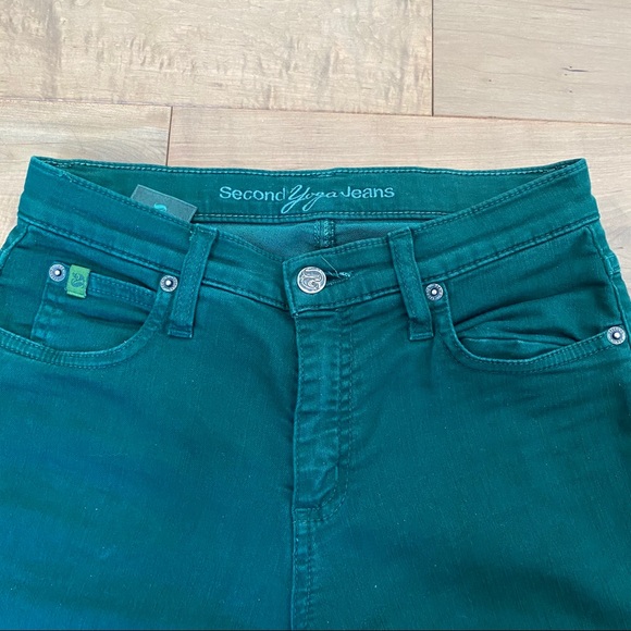 Second Denim High Rise Yoga Jeans - Picture 4 of 6